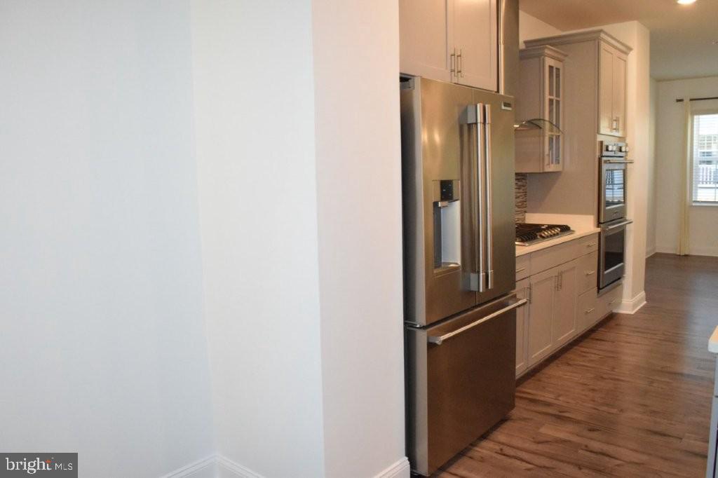 OXFORD SQUARE - Residential