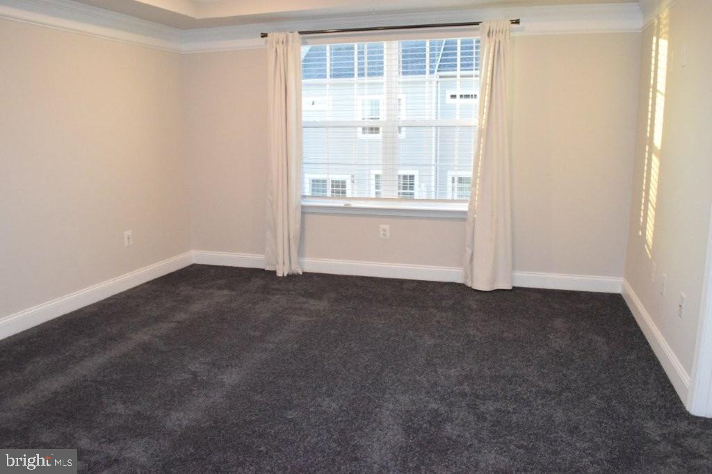 OXFORD SQUARE - Residential