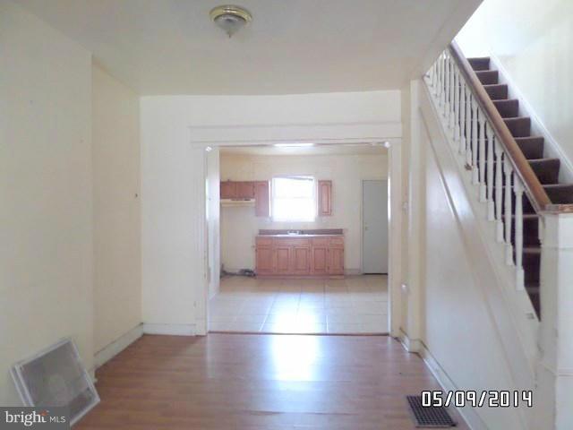 COLLINGTON SQUARE - Residential