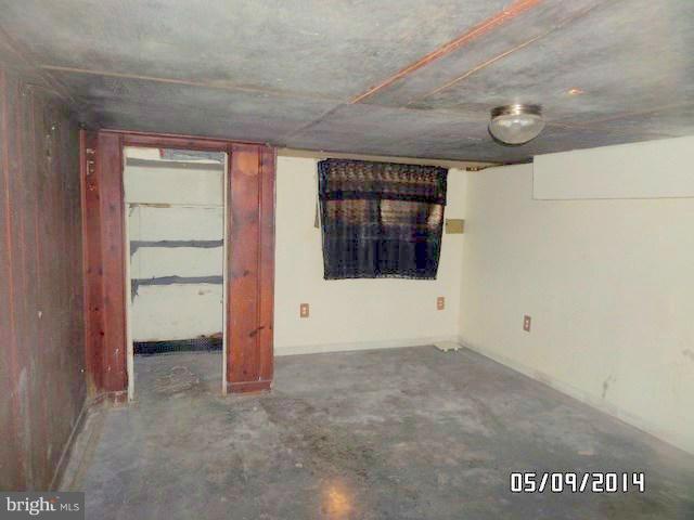 COLLINGTON SQUARE - Residential