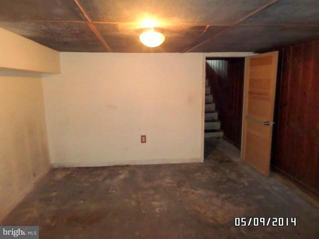 COLLINGTON SQUARE - Residential