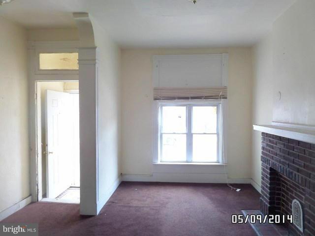 COLLINGTON SQUARE - Residential