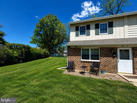Condo For Sale - 902 N York Road #5<br/> WILLOW GROVE, PA 19090