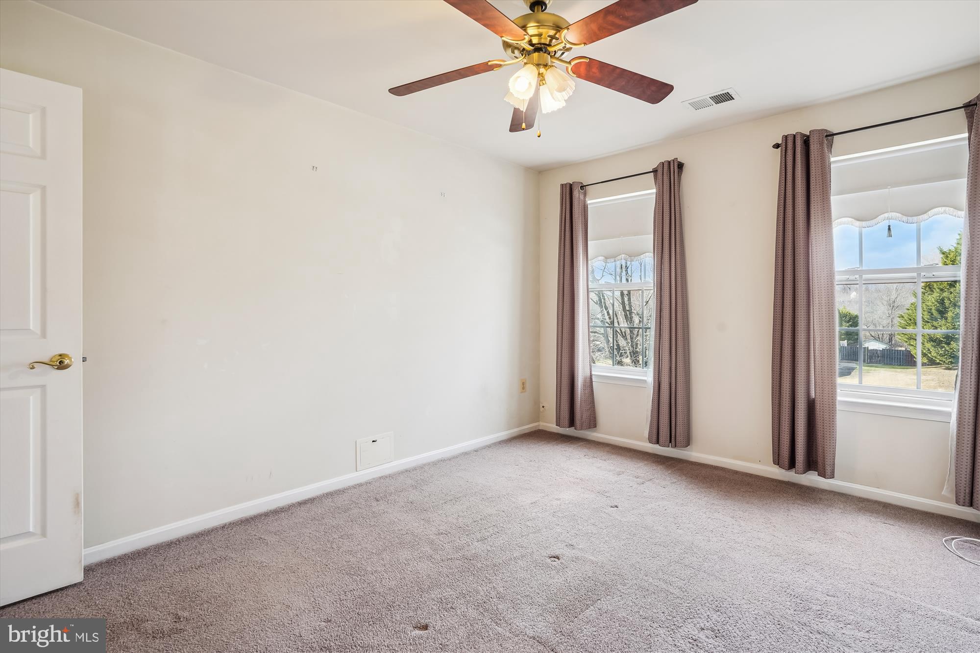 DALE CITY - Residential Lease