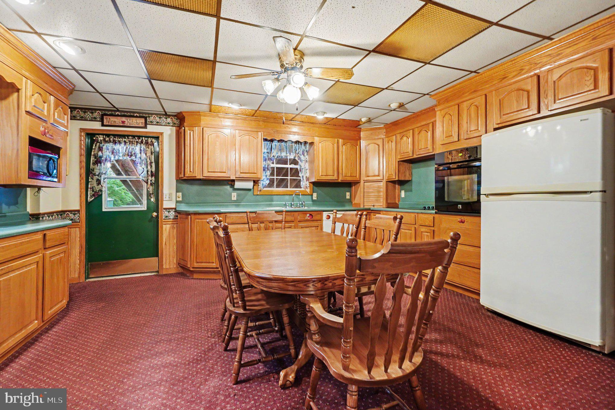 114 S SHAMOKIN STREET