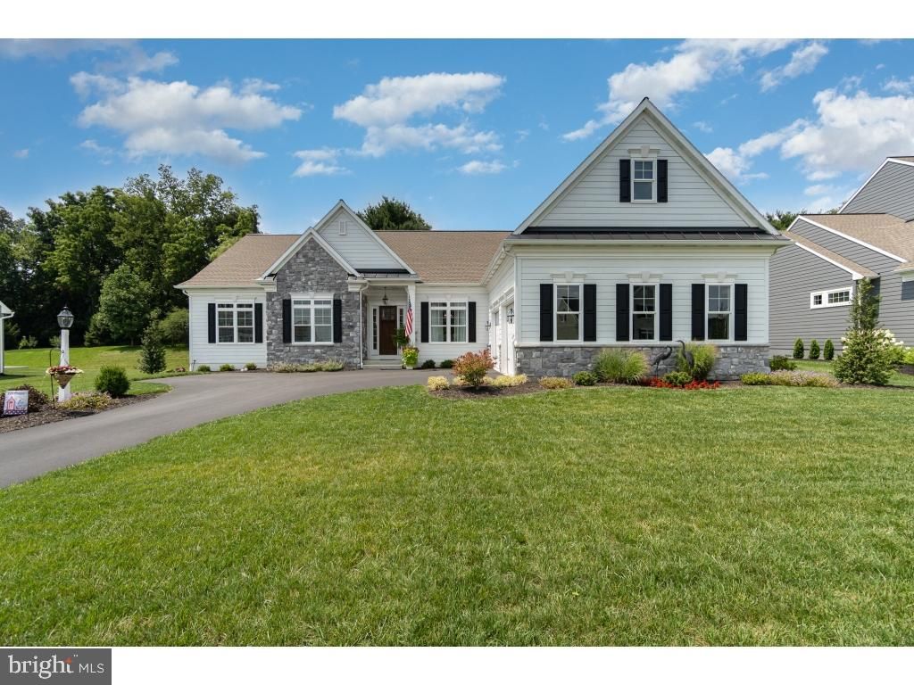 Photo of 1053 LITITZ BEND DR, LITITZ, PA 17543 (MLS # PALA2037796)
