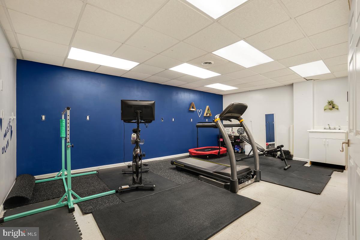 DARNESTOWN OUTSIDE - Residential