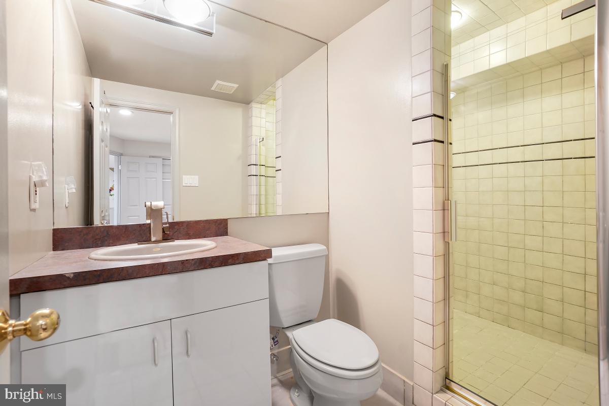 DARNESTOWN OUTSIDE - Residential