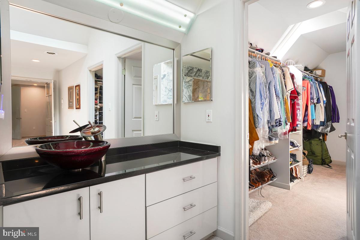 DARNESTOWN OUTSIDE - Residential