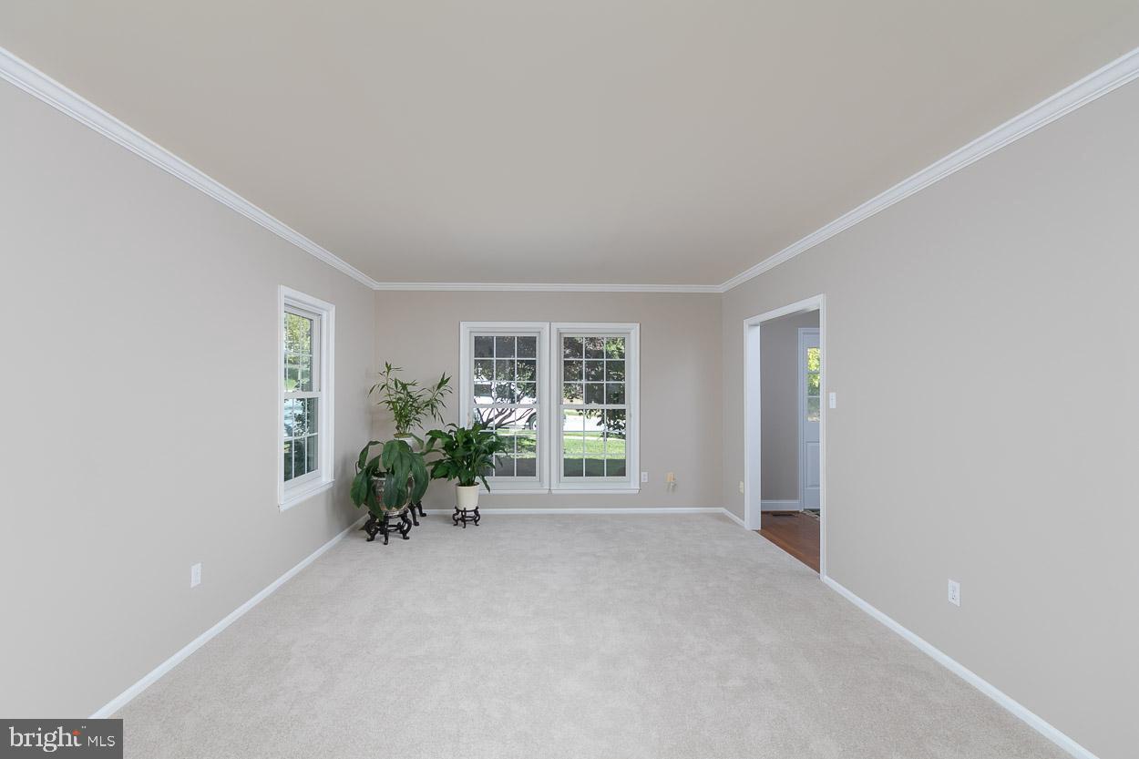 MAYFAIR - Residential