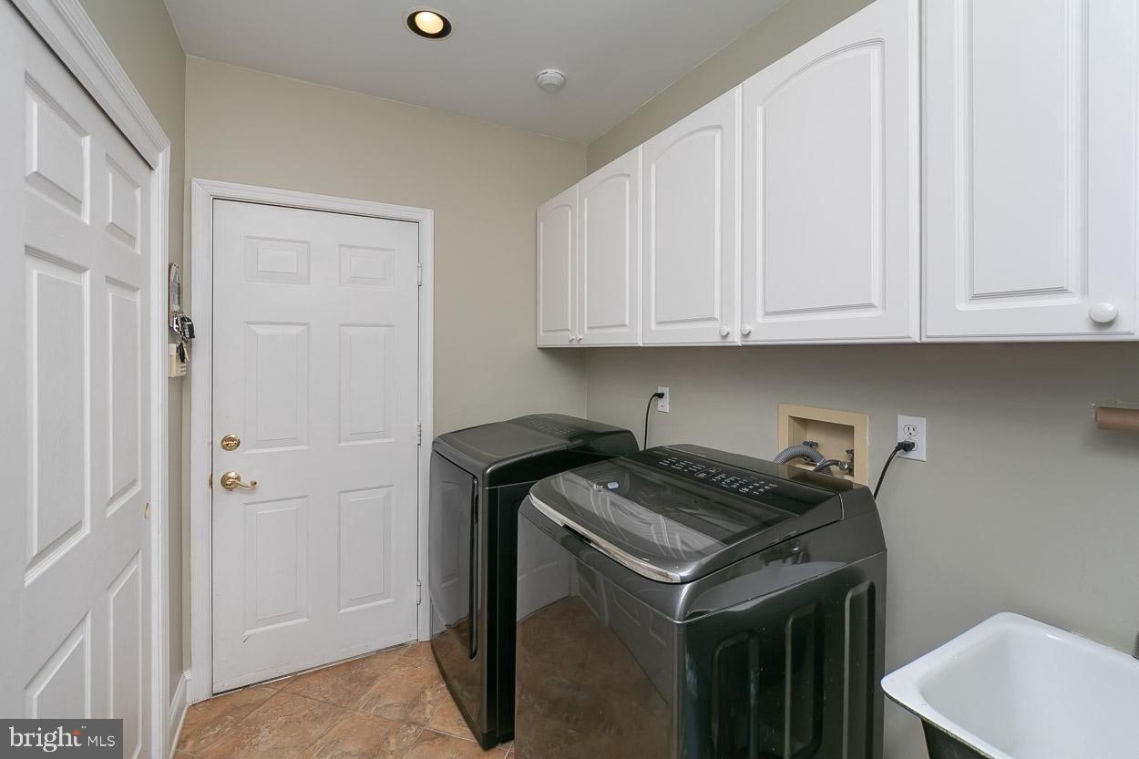 MAYFAIR - Residential