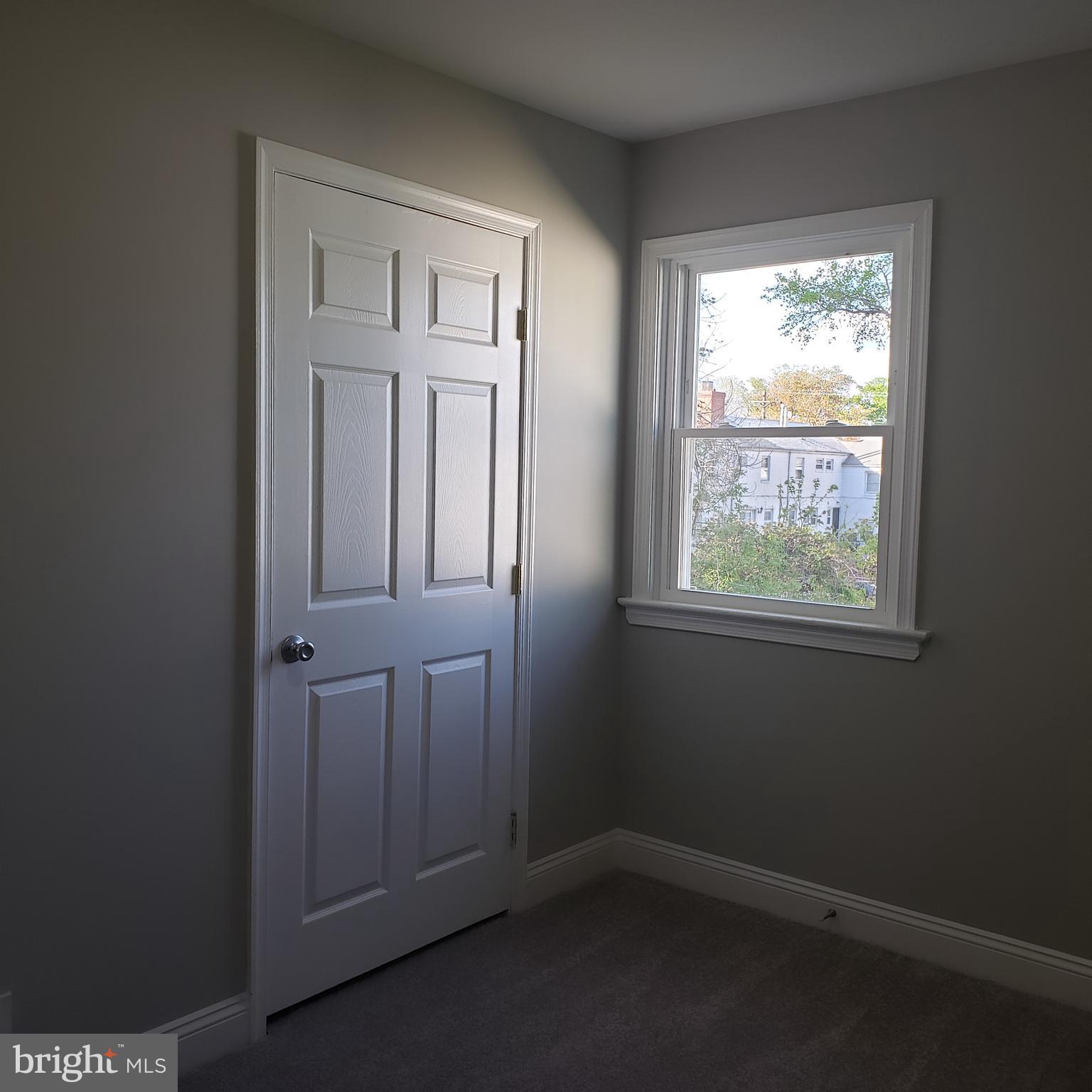 IVERSON VILLAGE CONDO - Residential Lease