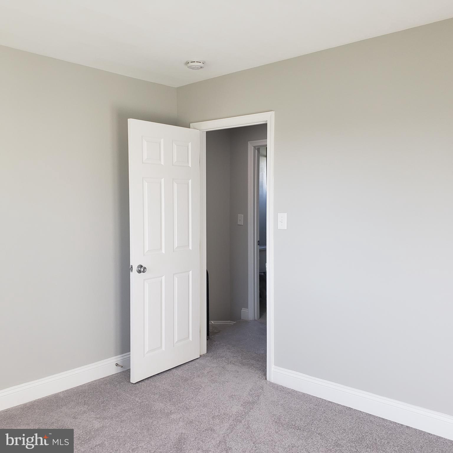 IVERSON VILLAGE CONDO - Residential Lease