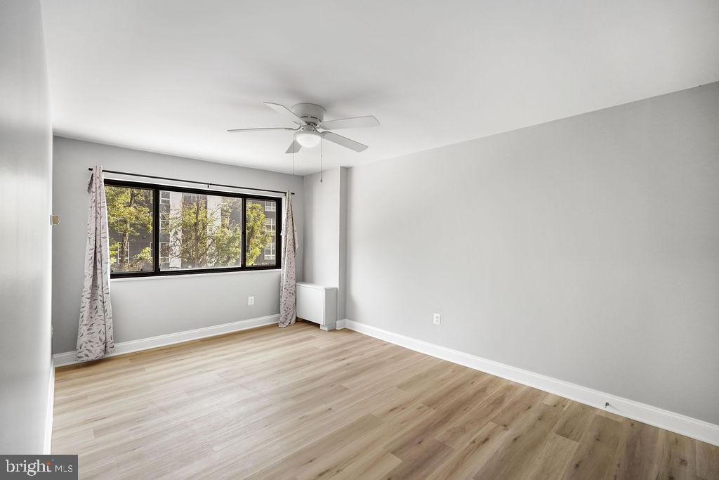 PINEWAY TOWERS - Residential