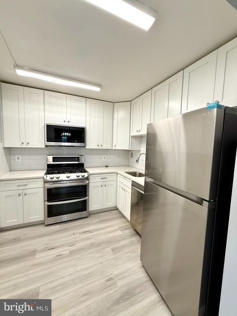 Photo of 8830 Piney Branch Road #307, SILVER SPRING, MD 20903 (MLS # MDMC2205766) Photo of 8830 Piney Branch Road #307, SILVER SPRING, MD 20903 (MLS # MDMC2205766)