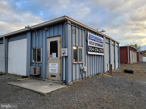Photo of 54 Berkeley Station Road, MARTINSBURG, WV 25404 (MLS # WVBE2052506)