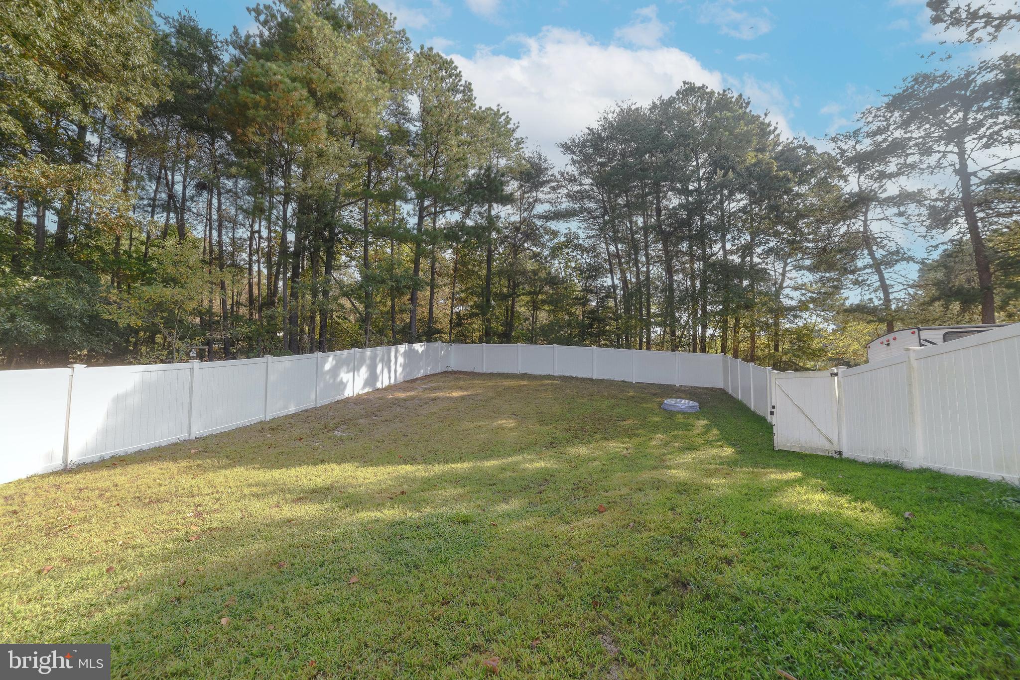 ORIOLE LANDING - Residential