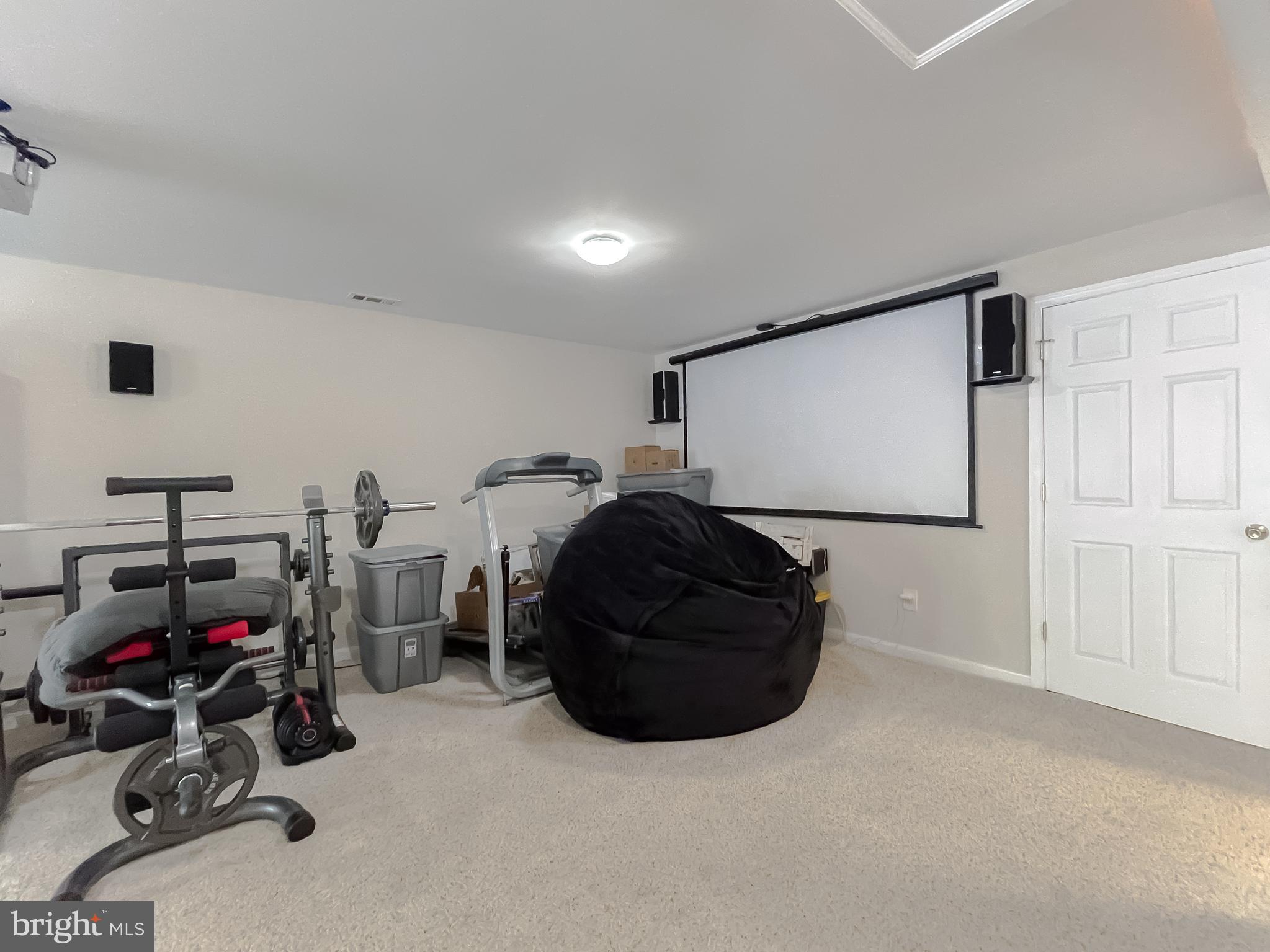 ORIOLE LANDING - Residential