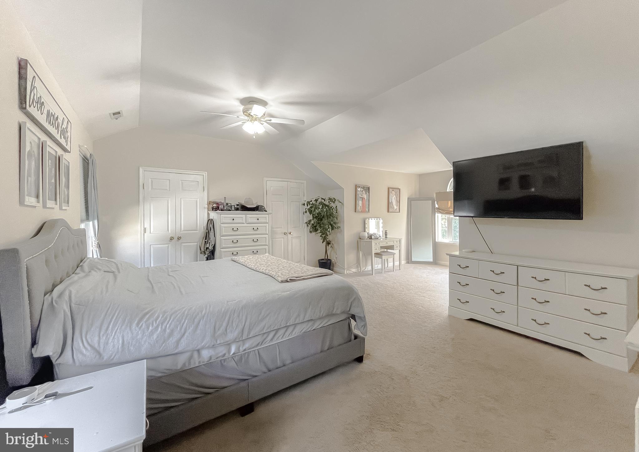 ORIOLE LANDING - Residential