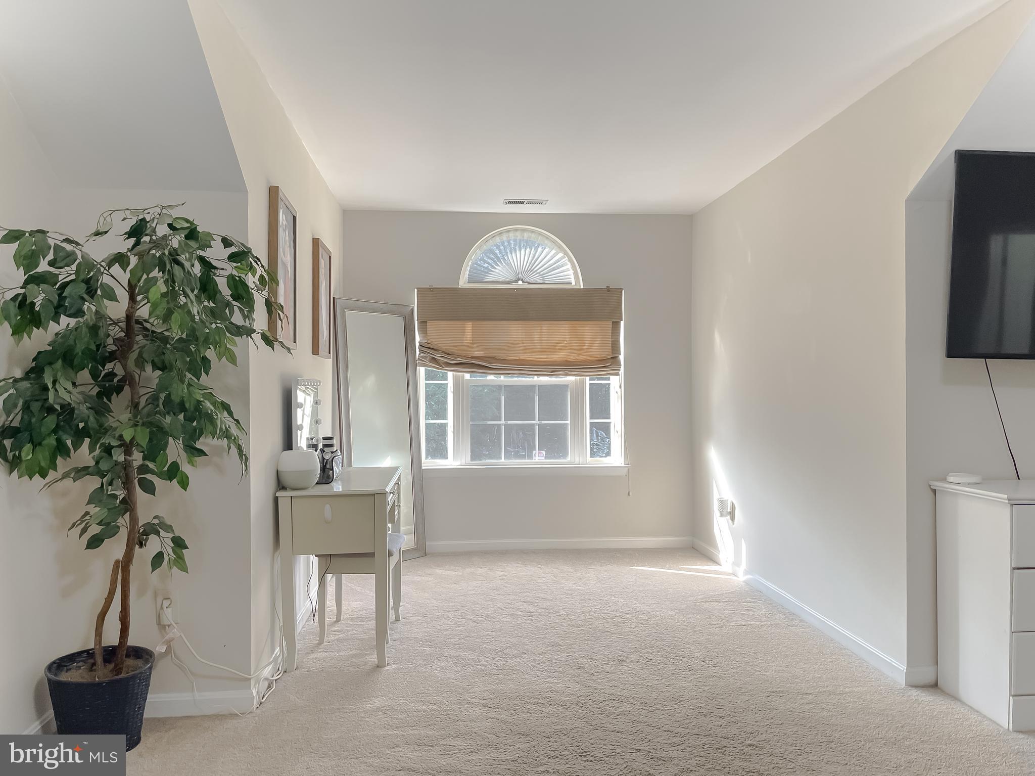 ORIOLE LANDING - Residential