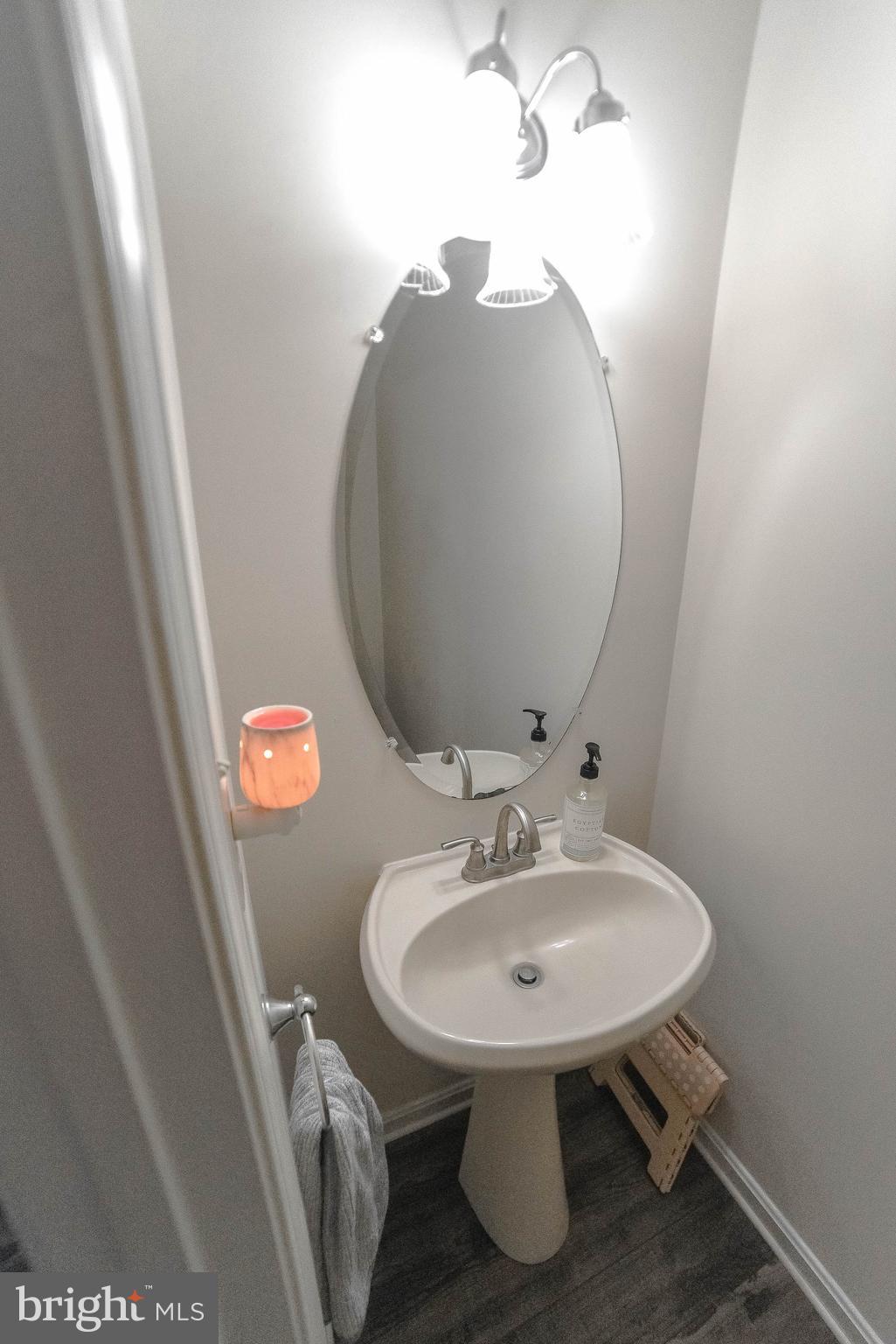 ORIOLE LANDING - Residential