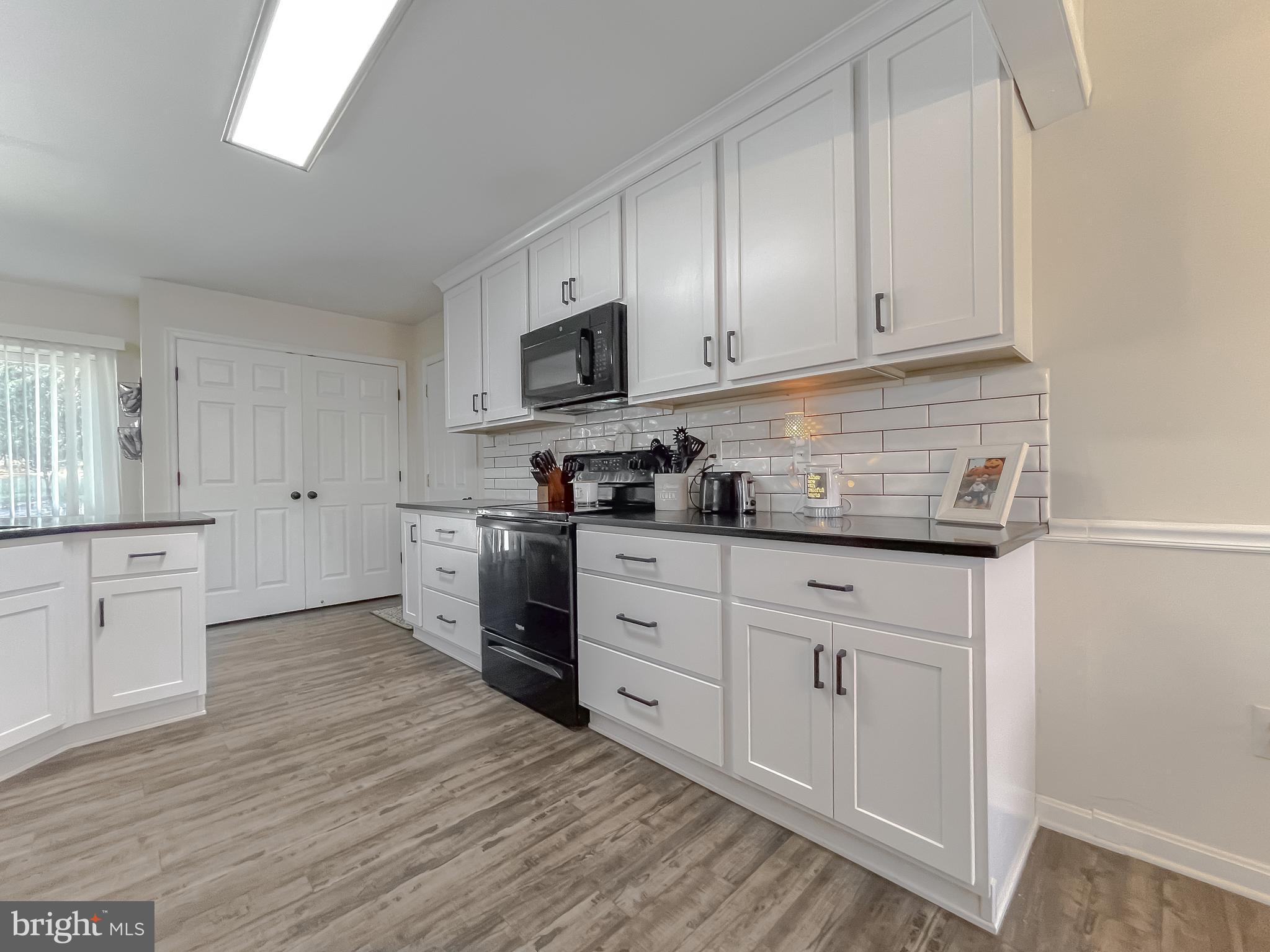 ORIOLE LANDING - Residential