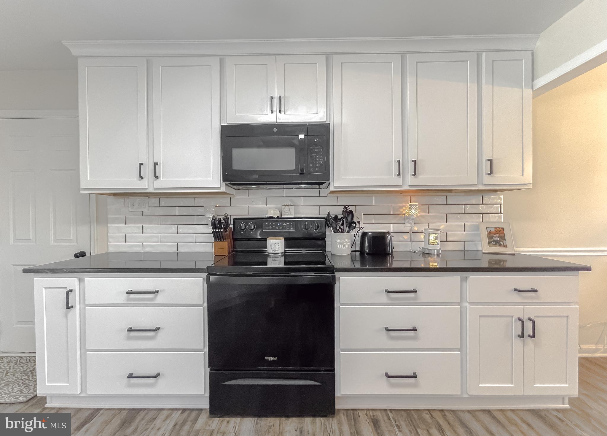 ORIOLE LANDING - Residential