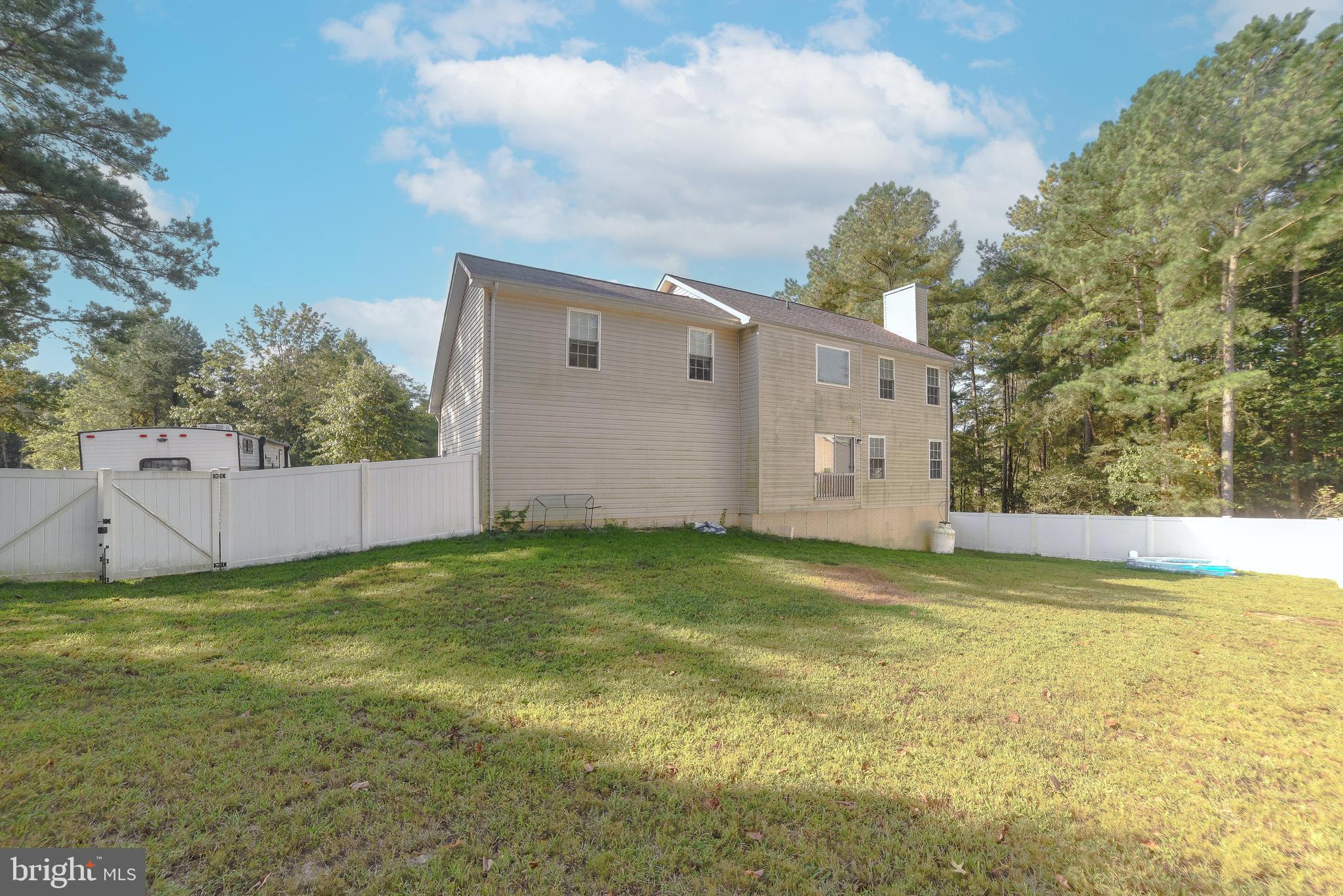 ORIOLE LANDING - Residential