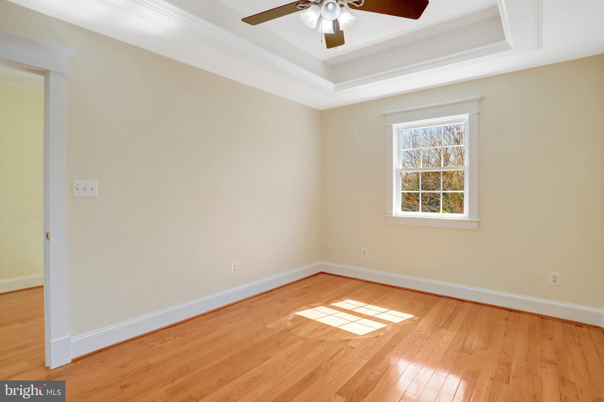 ADDISON HEIGHTS - Residential