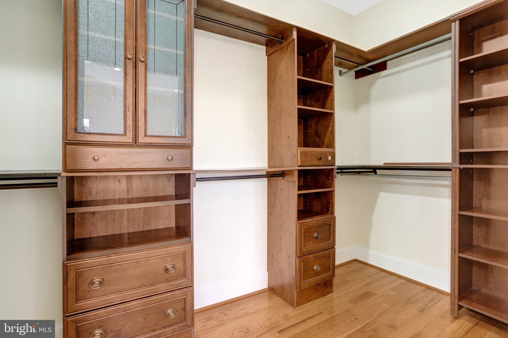 ADDISON HEIGHTS - Residential