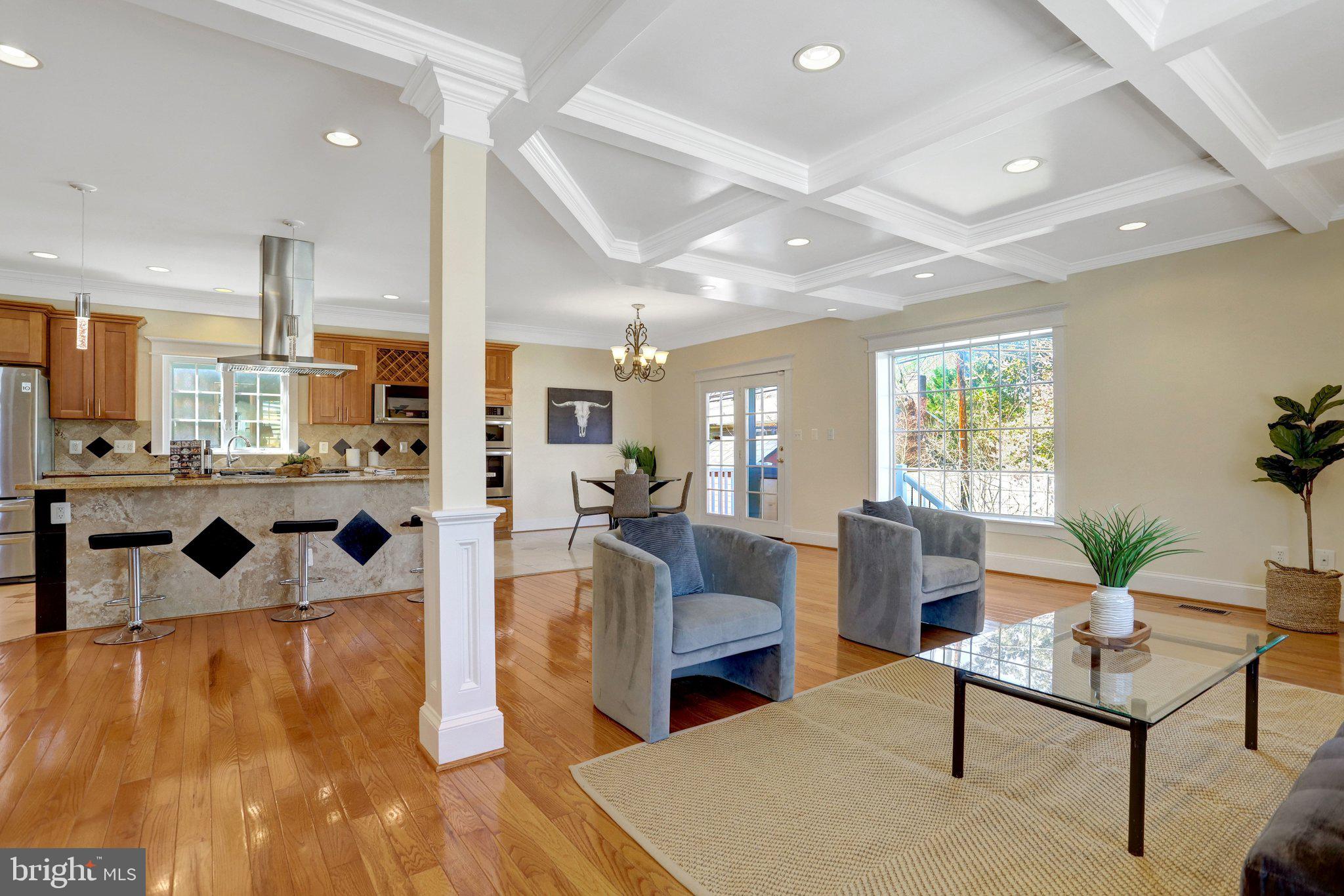 ADDISON HEIGHTS - Residential