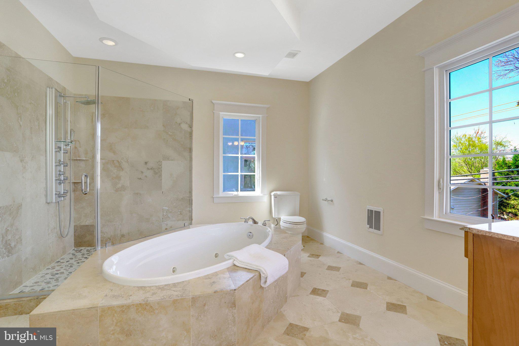 ADDISON HEIGHTS - Residential