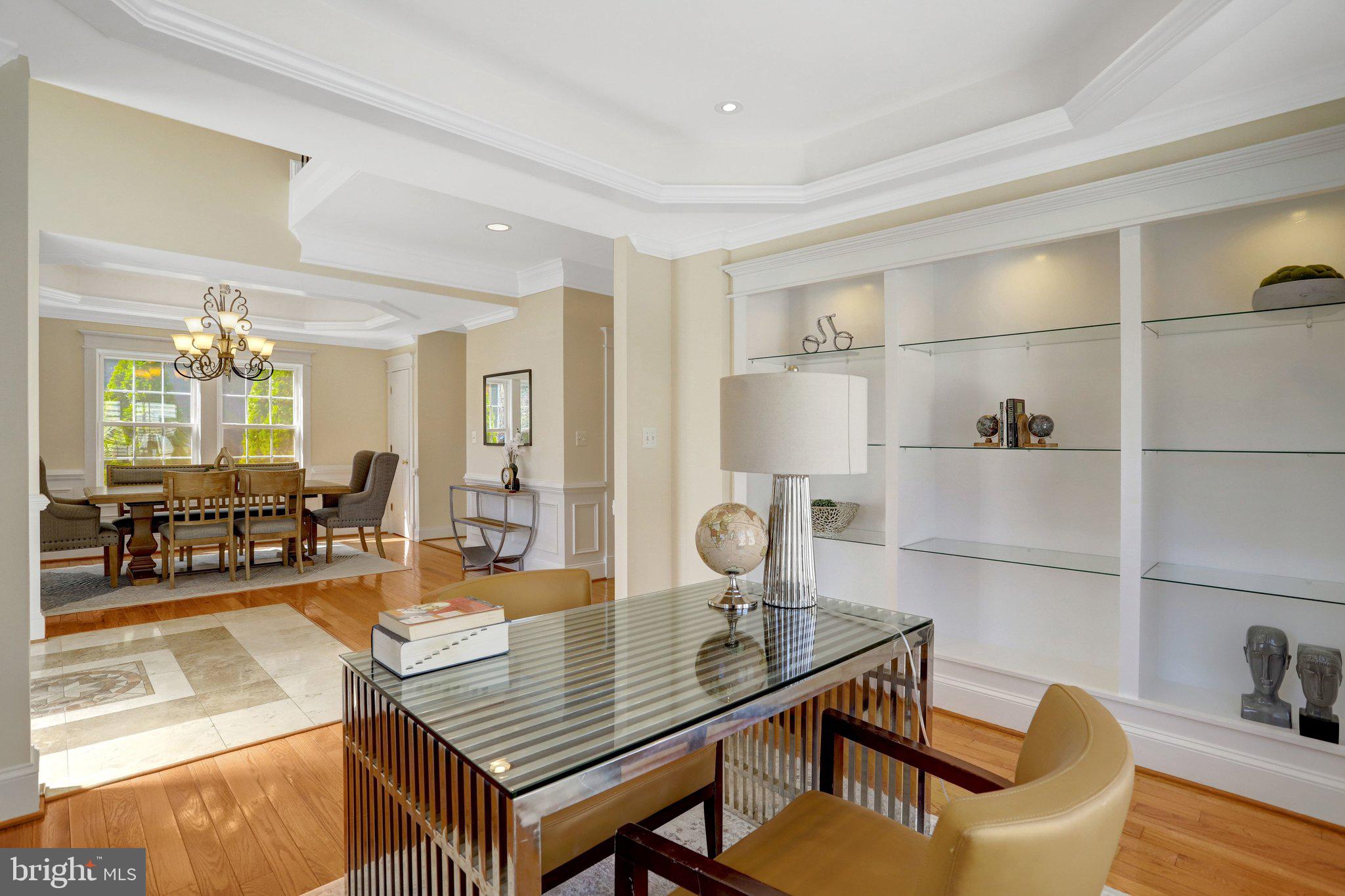 ADDISON HEIGHTS - Residential