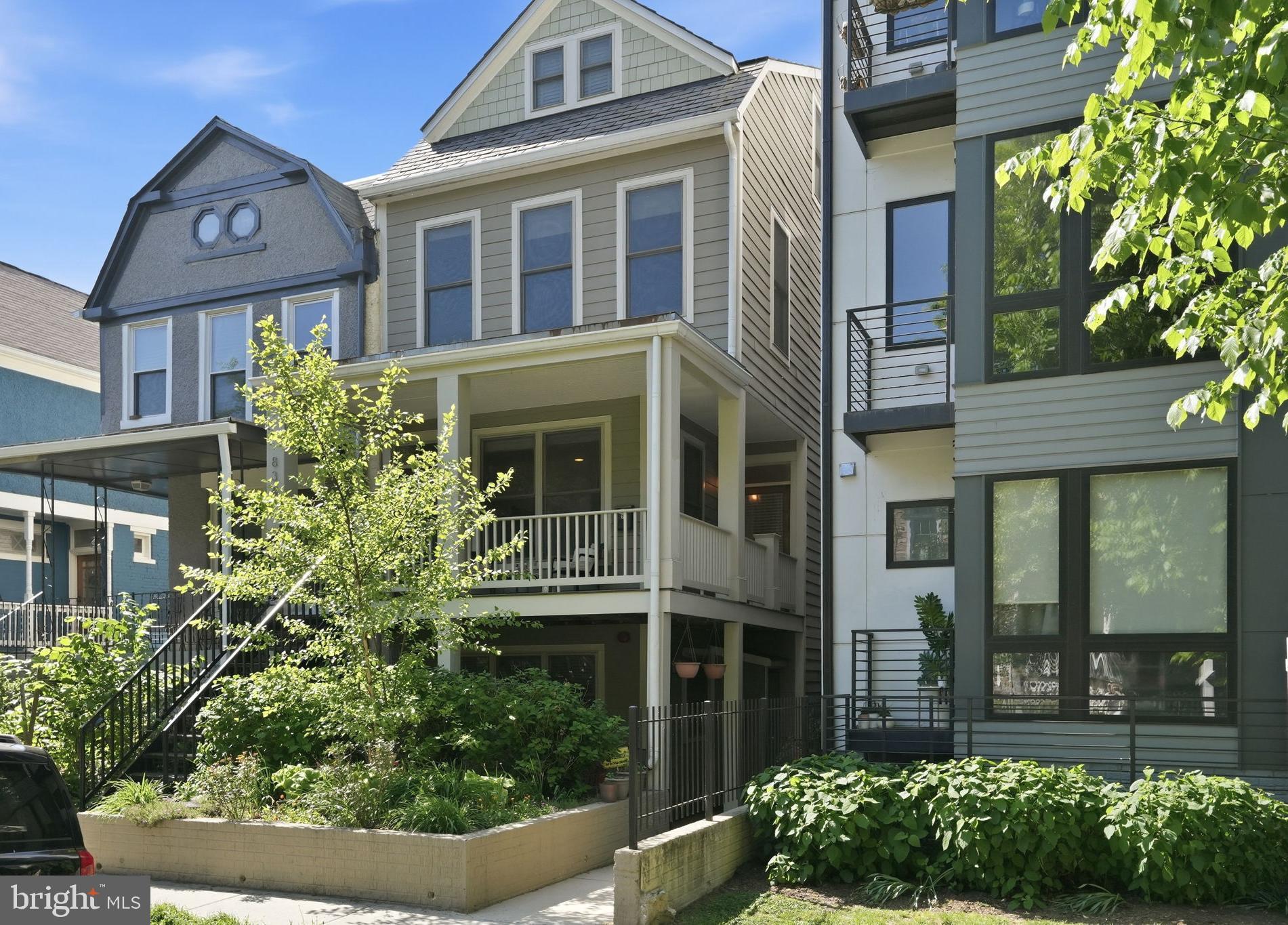 834 VARNUM STREET NW 2