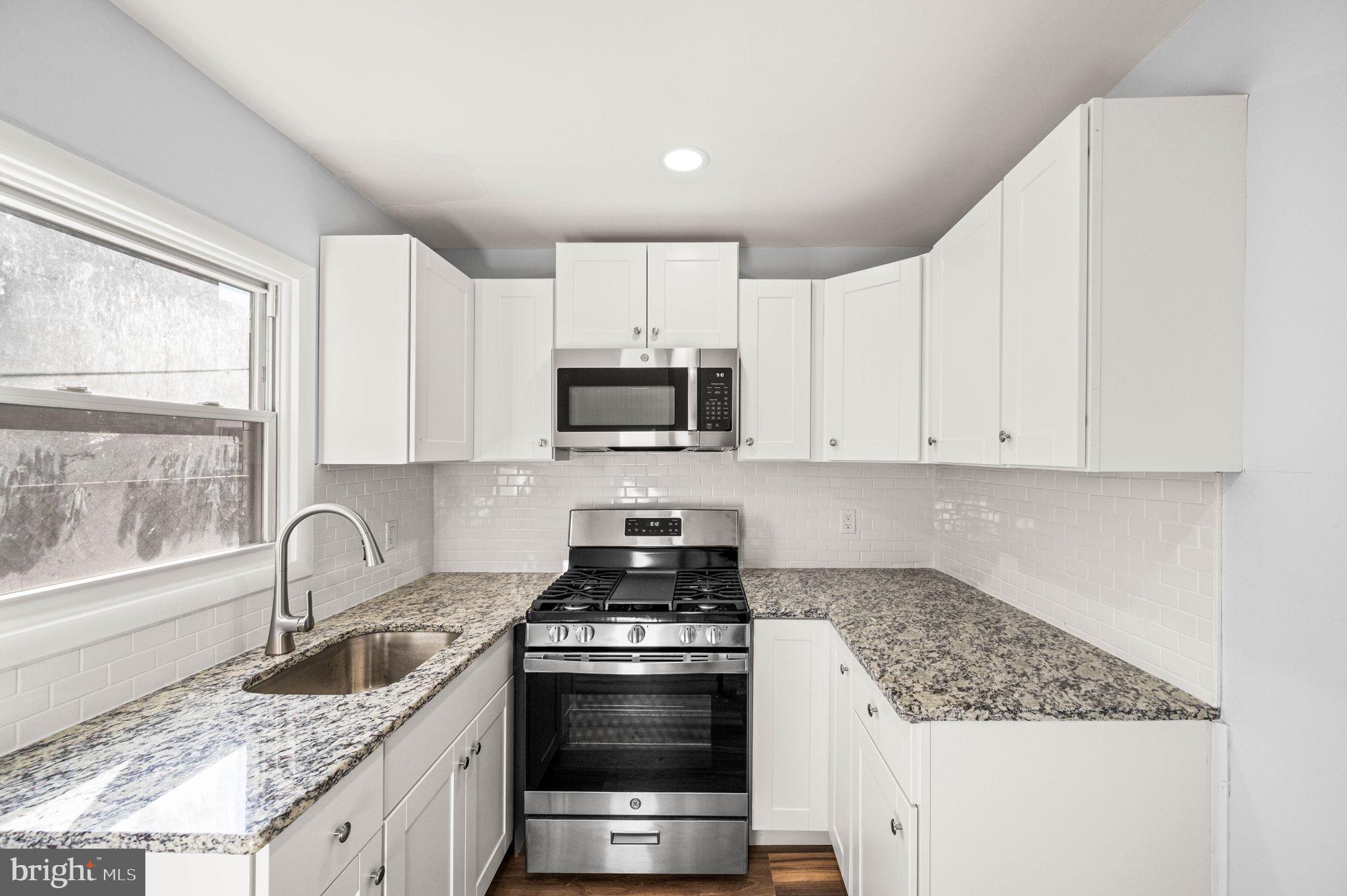 TEMPLE UNIVERSITY - Residential Lease