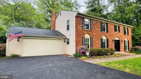 2015 SOAPSTONE DRIVE RESTON VA 20191