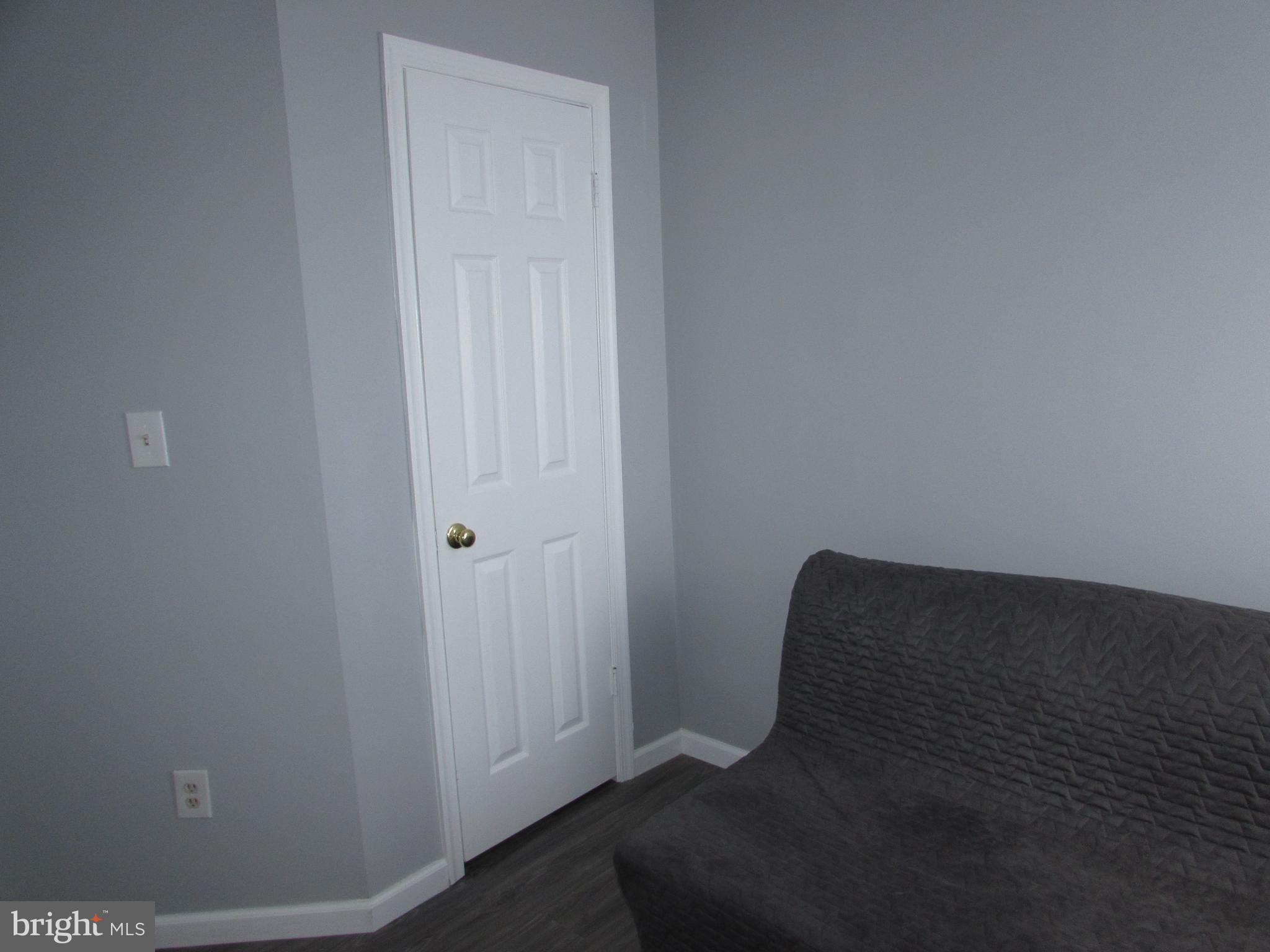 CEDAR GROVE AT CROFTON - Residential