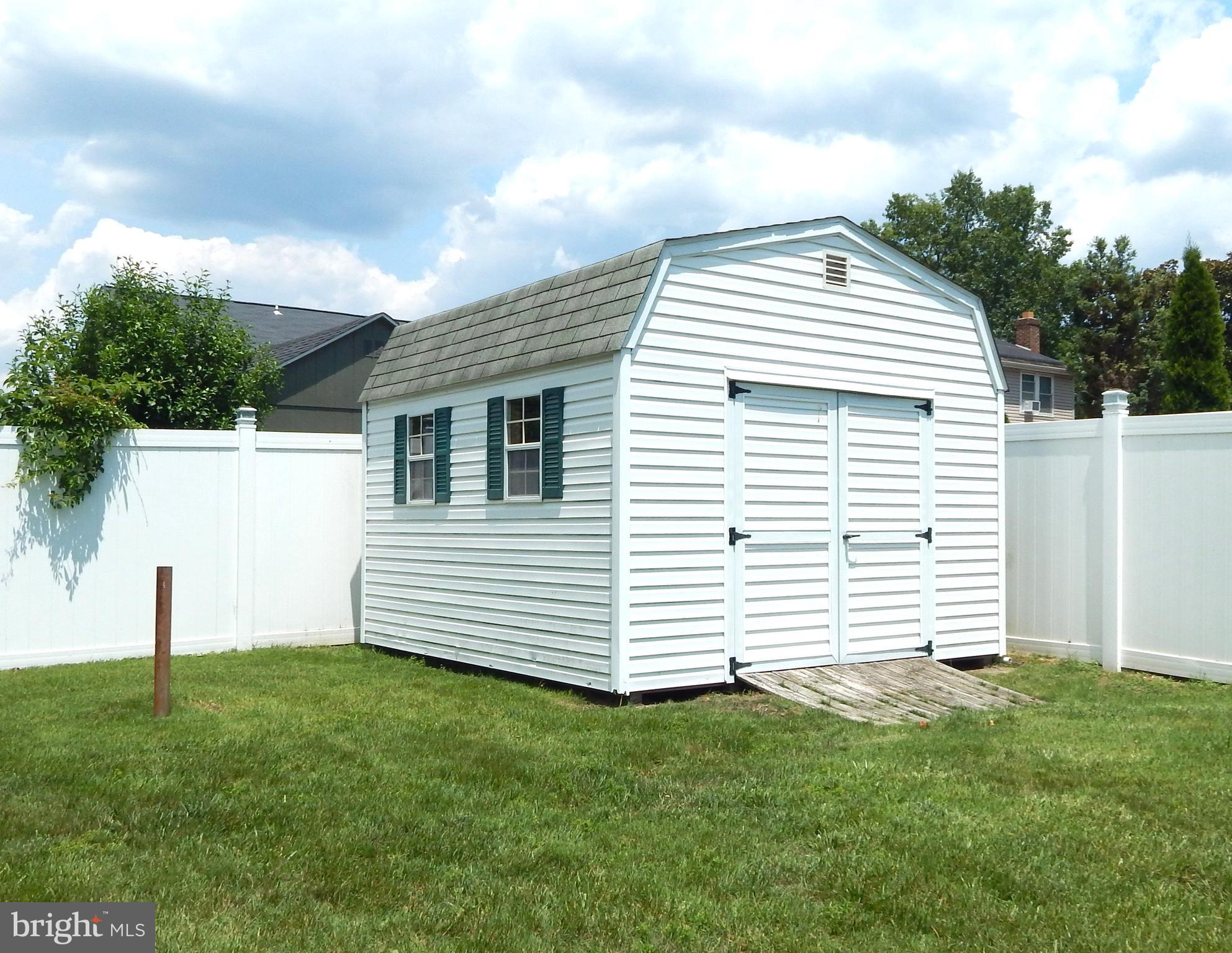 AUGUSTA ACRES - Residential