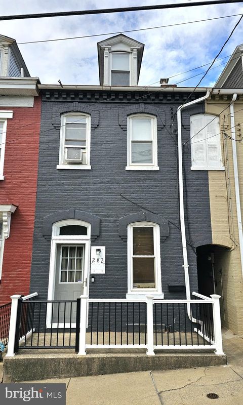 Photo of 282 S 4th Street, COLUMBIA, PA 17512 (MLS # PALA2075650)