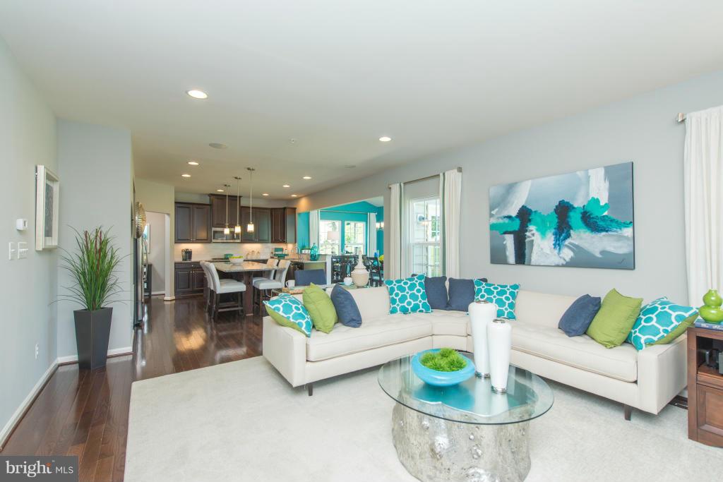 BENTLEY PARK - Residential