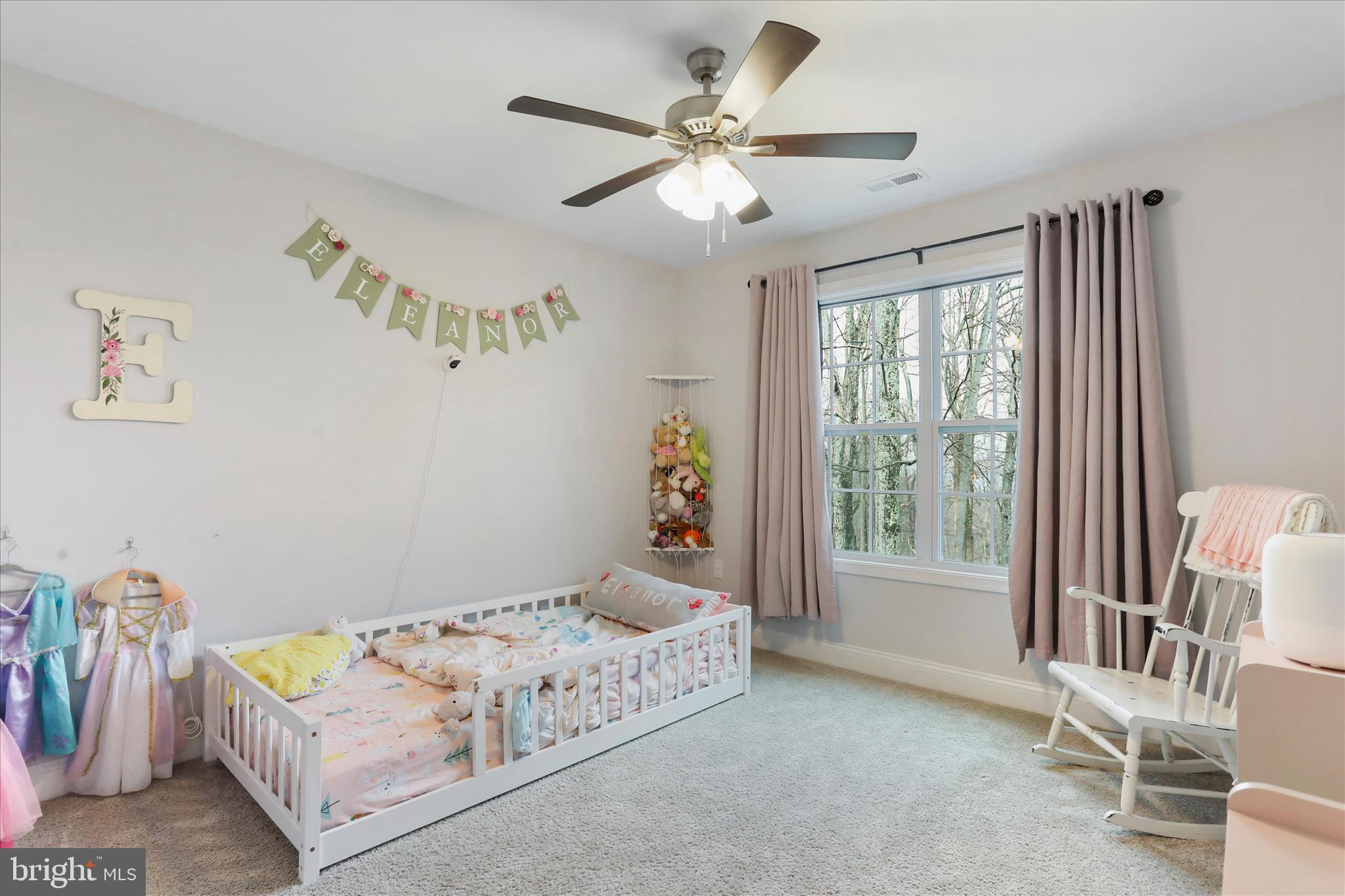 LAKE FOREST ESTATES - Residential