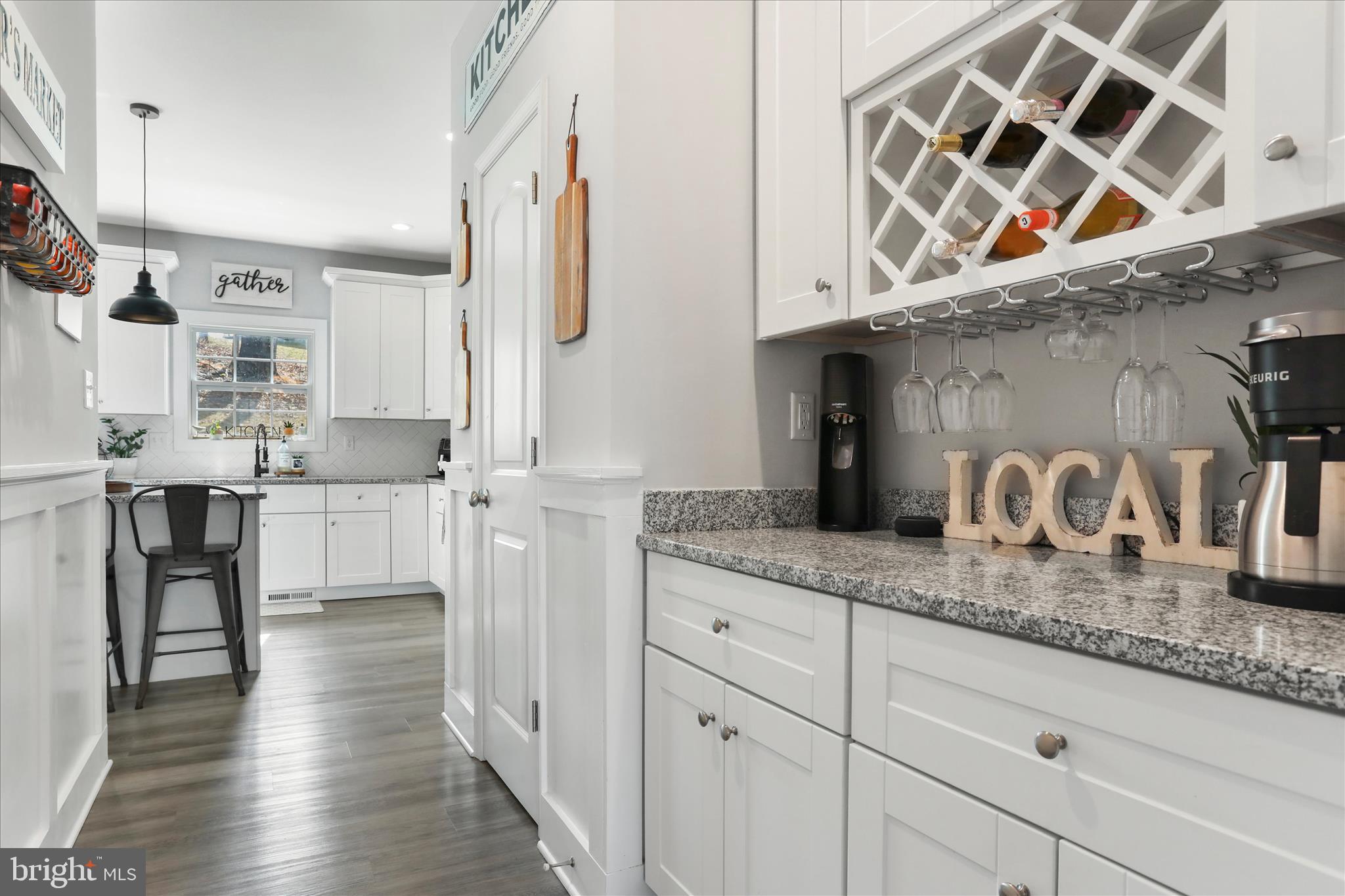 LAKE FOREST ESTATES - Residential