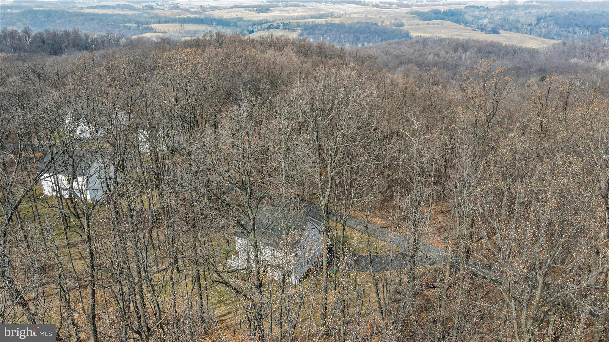 LAKE FOREST ESTATES - Residential
