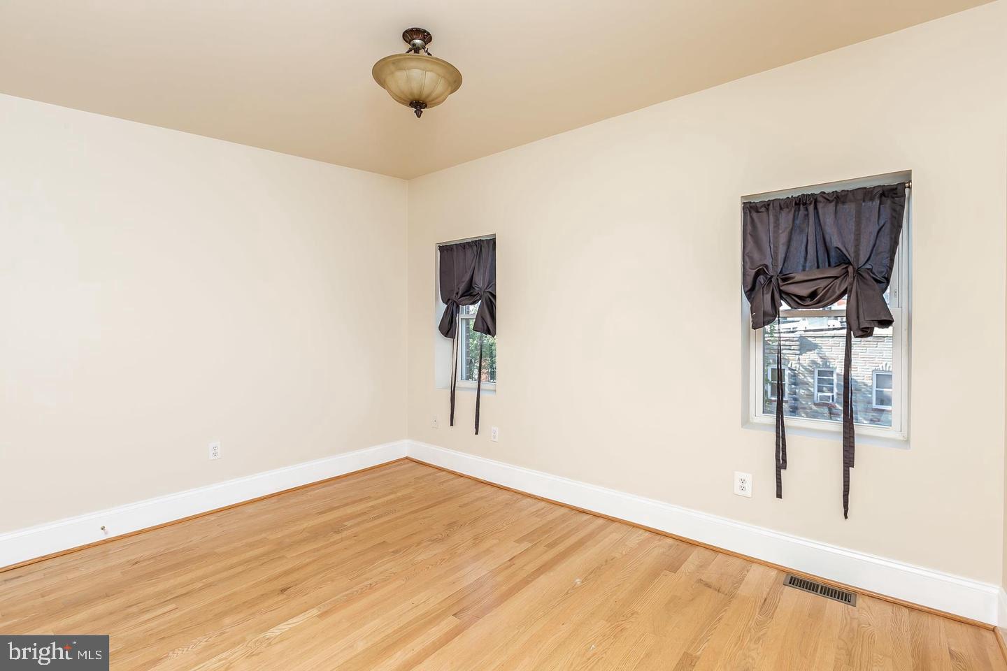 PATTERSON PARK - Residential Lease