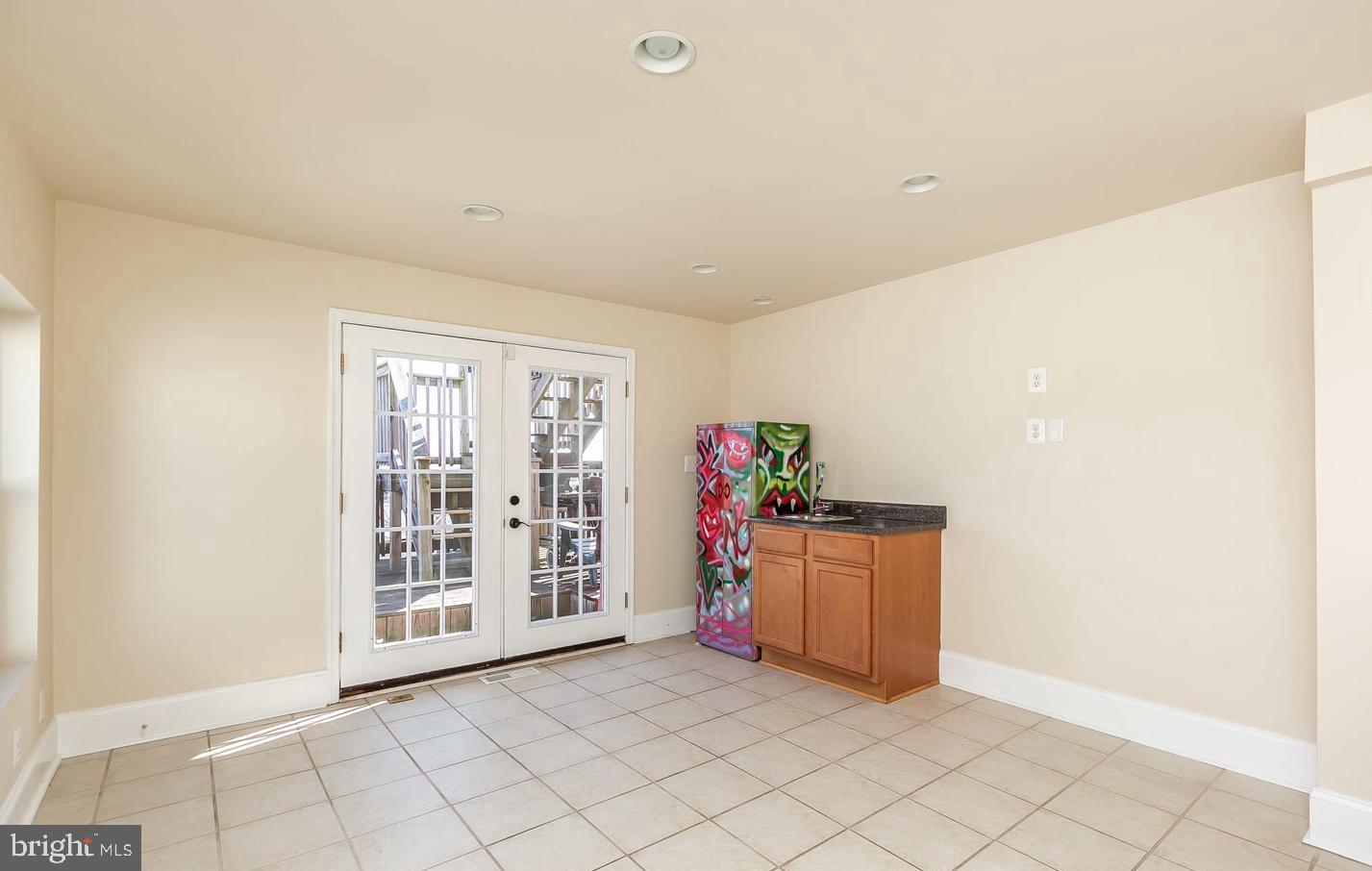 PATTERSON PARK - Residential Lease