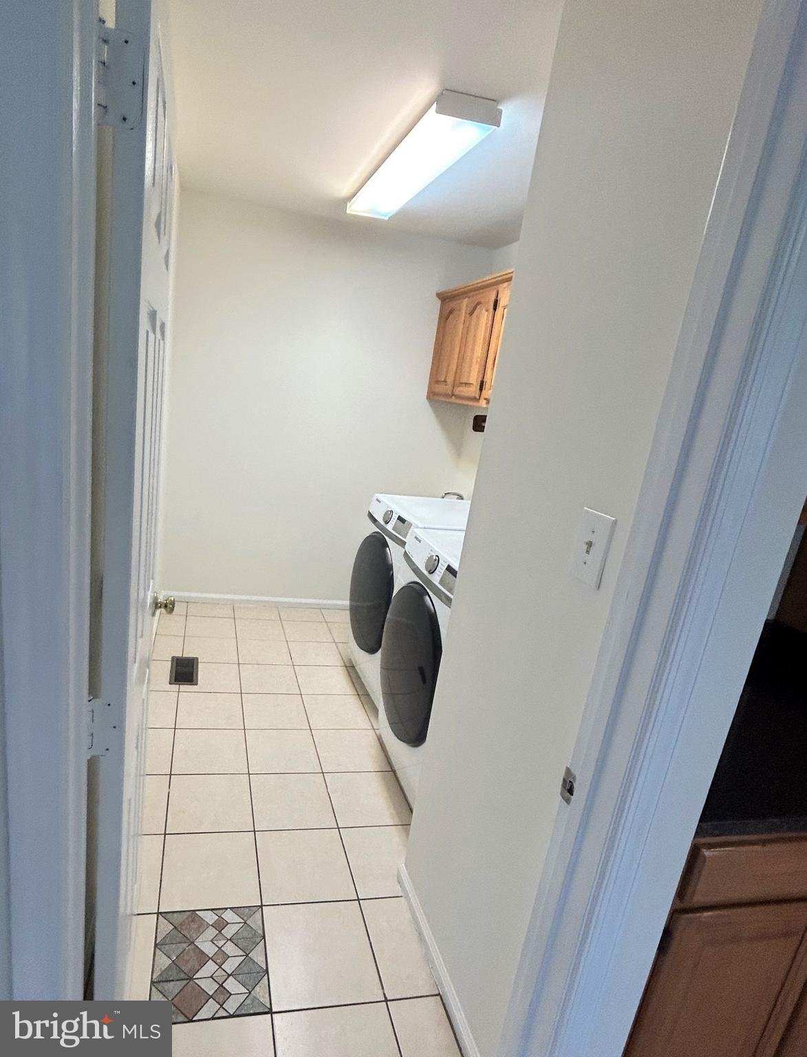 BELLE HAVEN MEADOWS - Residential Lease