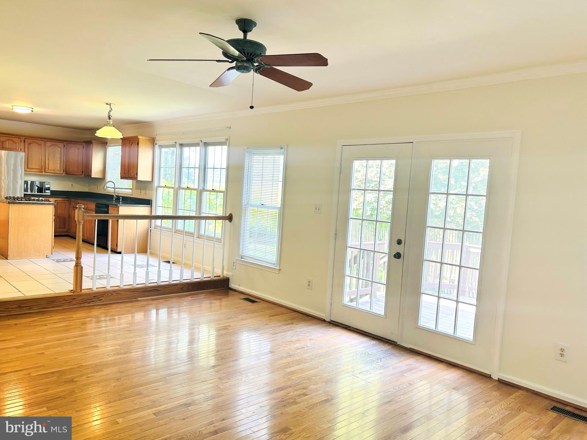 BELLE HAVEN MEADOWS - Residential Lease