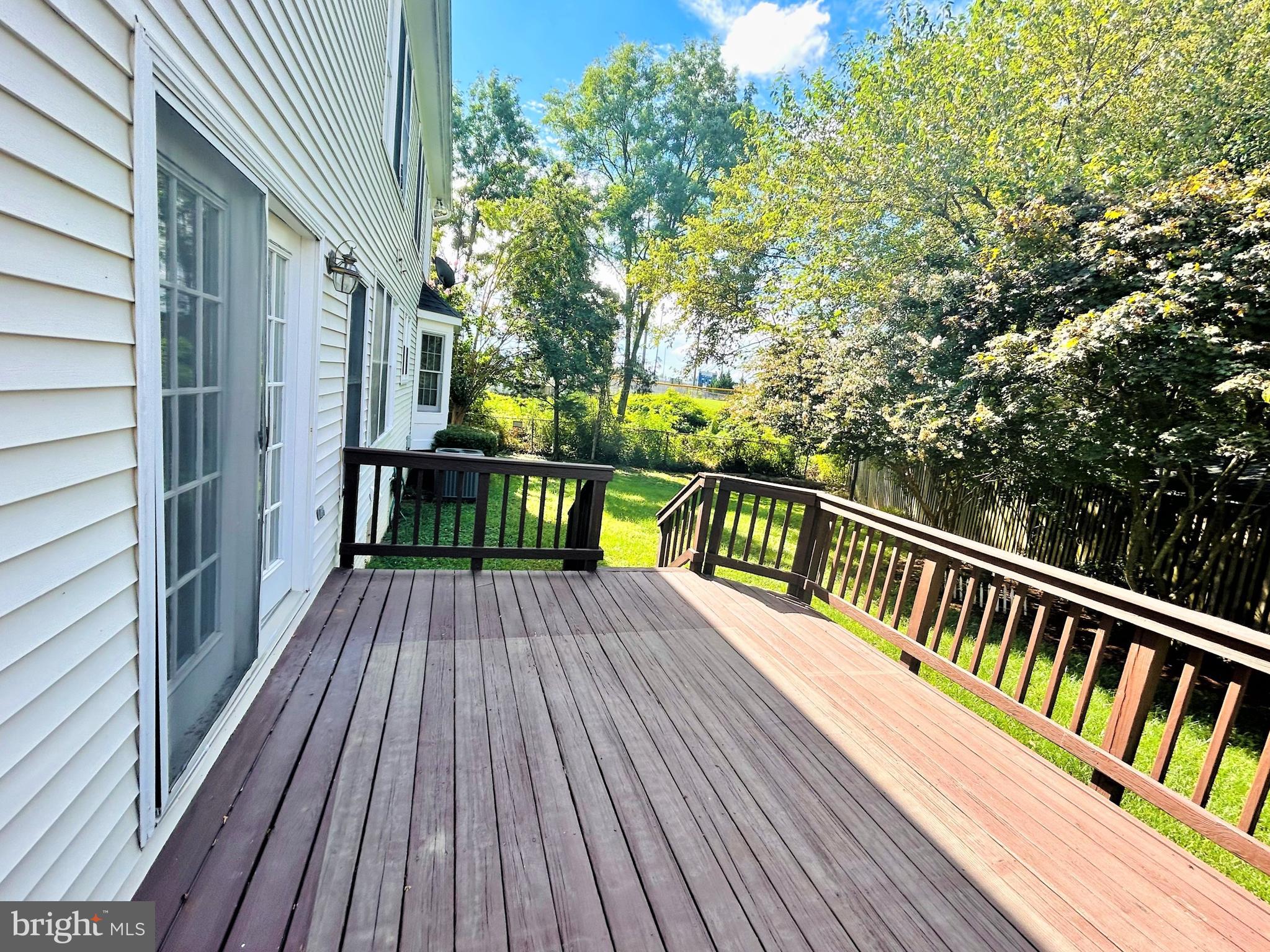 BELLE HAVEN MEADOWS - Residential Lease