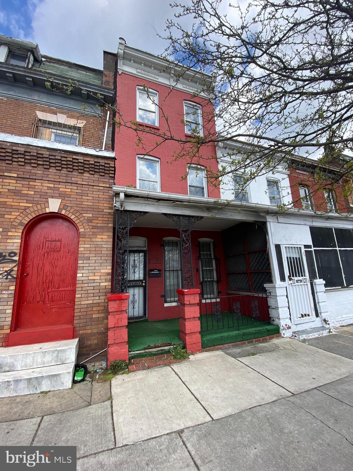 COLD SPRING NEWTOWN - Residential