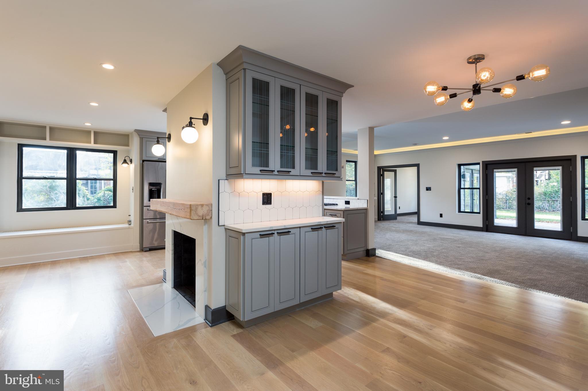 HOLLIN HALL VILLAGE - Residential Lease